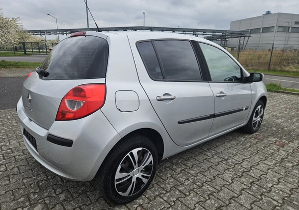 Renault Clio cena 9600 przebieg: 190000, rok produkcji 2008 z Gubin małe 121